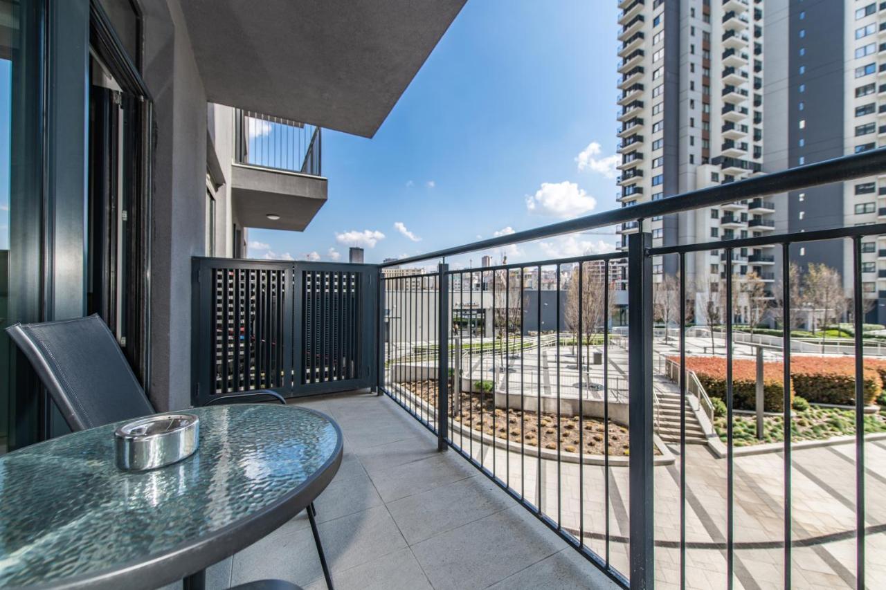 Modern Apartment In Belgrade Waterfront エクステリア 写真